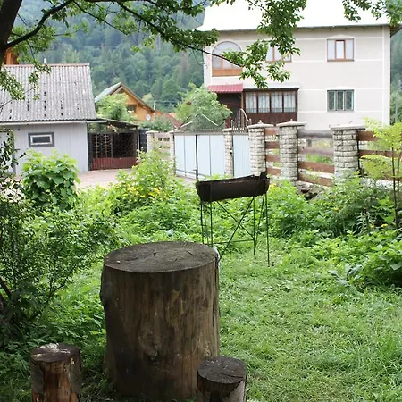 Guest house U Yaremy Mykulychyn