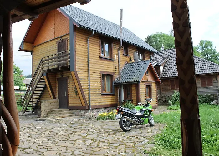 Konukevi U Yaremy Mykulychyn